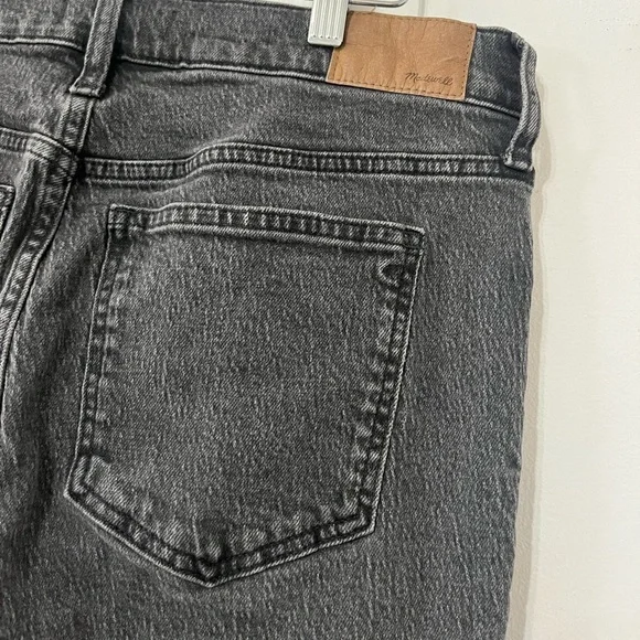Madewell The Petite Jean in Lunar Wash 29P - Picture 7 of 11